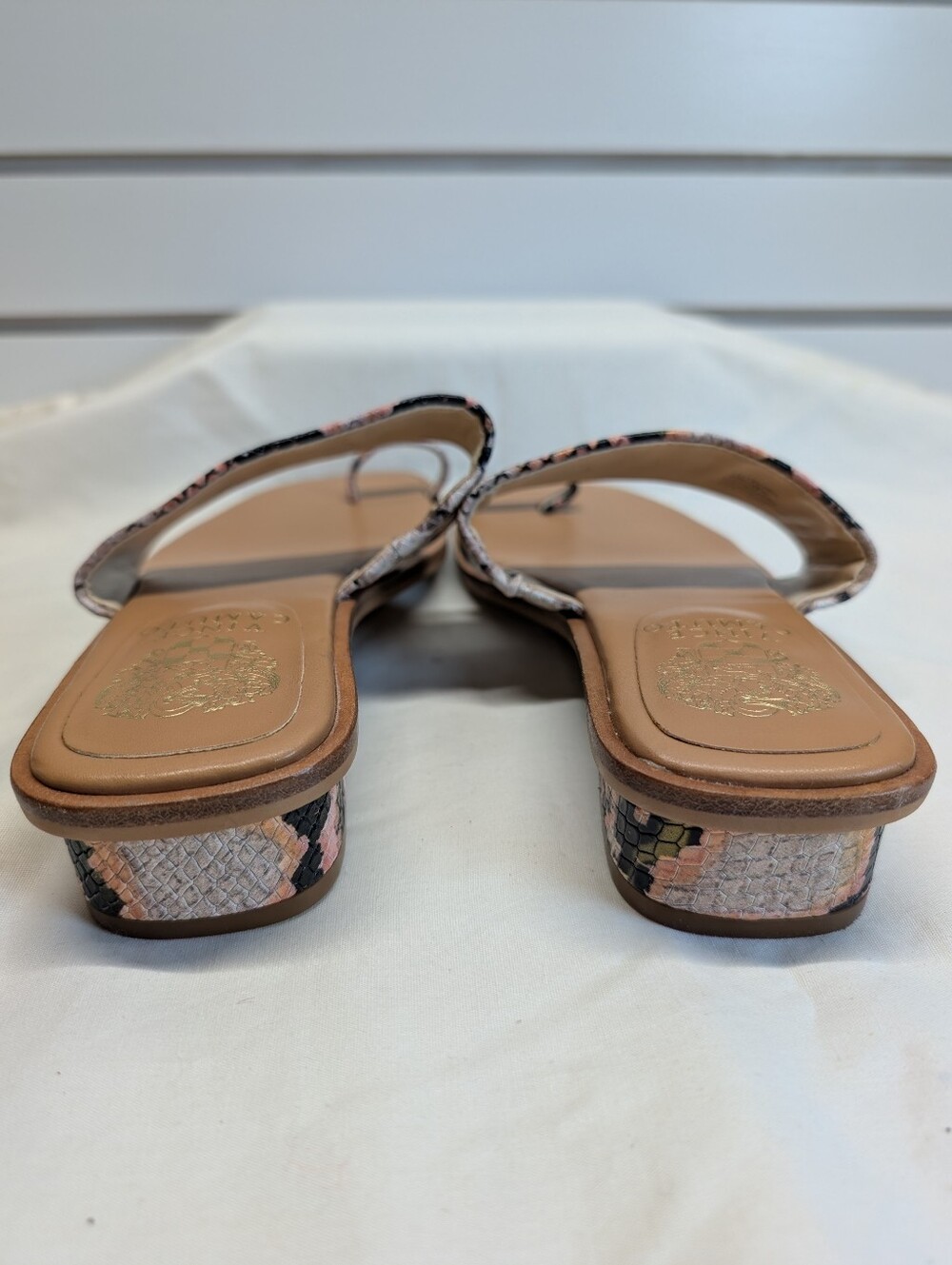 Vince Camuto Yelinda Snakeskin Print Open Toed Sandals Size 8 NWOB - Picture 6 of 10